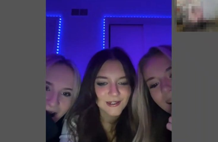 『動画』ち〇ちんスモール男に凸された白人のJK、しっかり鑑賞しとるがなww