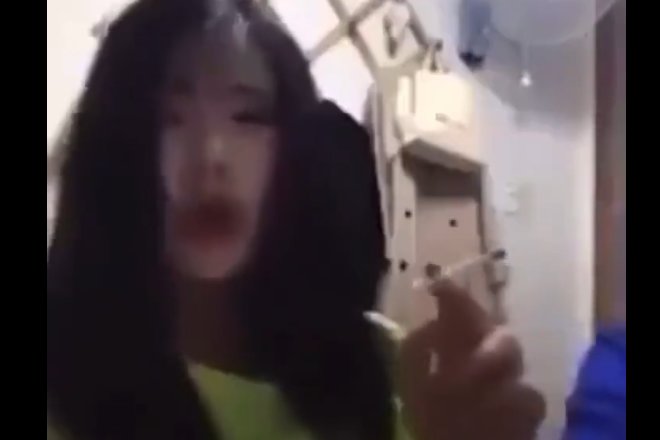 『動画』カメラ通話でち〇ぽを凸されプッツンしちゃう韓女子さん, キレ方半端ねぇ..www